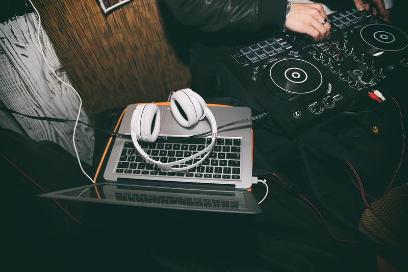 Whimsical DJs